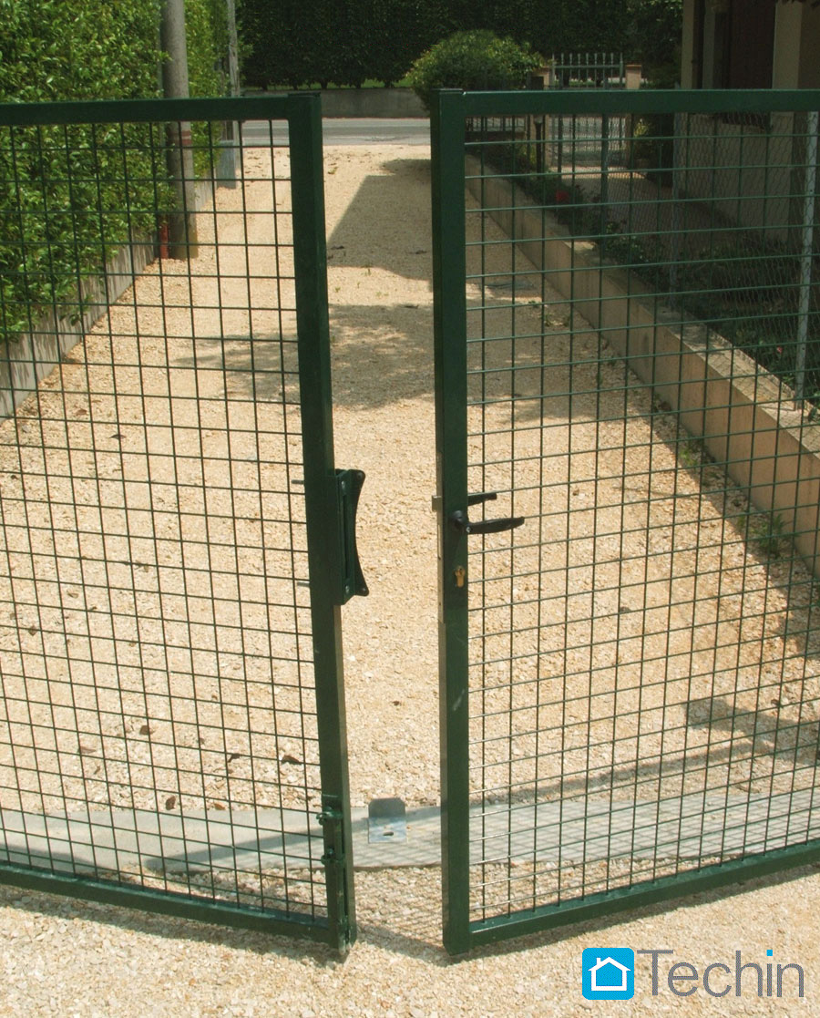 http://www.techin.it/IMG/CANCELLI_RECINZIONI/GRINGO_CARRAIO/CANCELLI_CARRAI_03.jpg